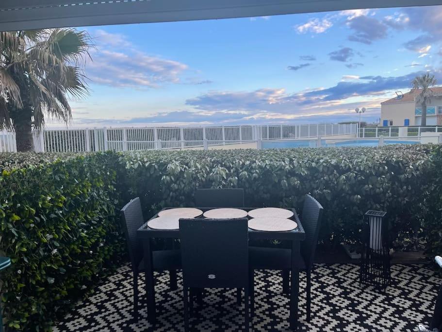 Appart Frontignan Sur La Plage, Piscine, Wifi, Tv, Netflix Eksteriør billede